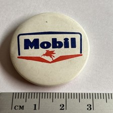 Vintage Collectible pin badge