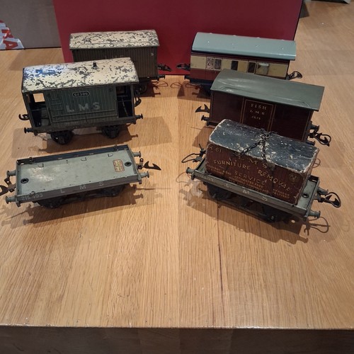 Vintage gauge wagons - o,