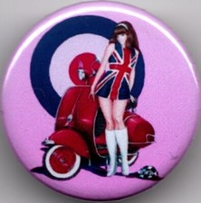 MOD GIRL Pin Button Badge 25mm