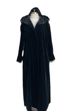 Luxury vintage long velvet - luxury,