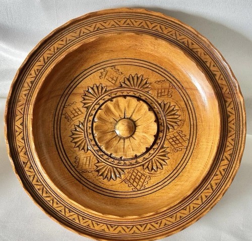 Vintage hand carved - carved, wooden