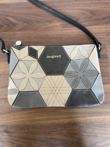 Desigual geometric faux - desigual,