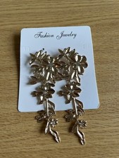 New Gold Earrings Statement