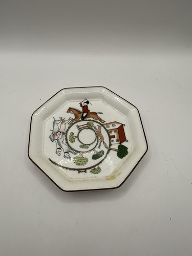 Wedgwood hunting scene - wedgwood, bone