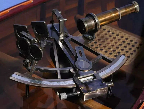 Nautical sextant in - 8'',