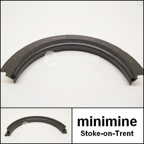 Classic mini half moon - half,