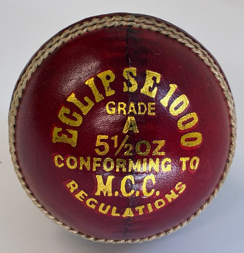 Cricket ball eclipse 1000 - ball,
