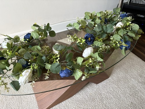 Table garland white - table, and
