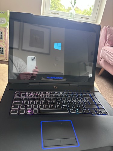 Alienware m15 - m15, x