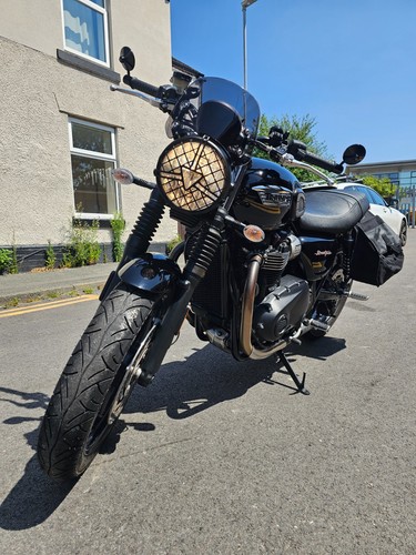 Triumph street twin 900 - triumph,