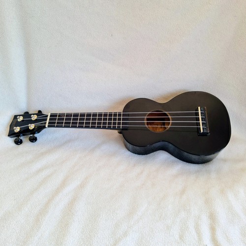 Mahalo mr1 soprano ukulele - mr1-bk,