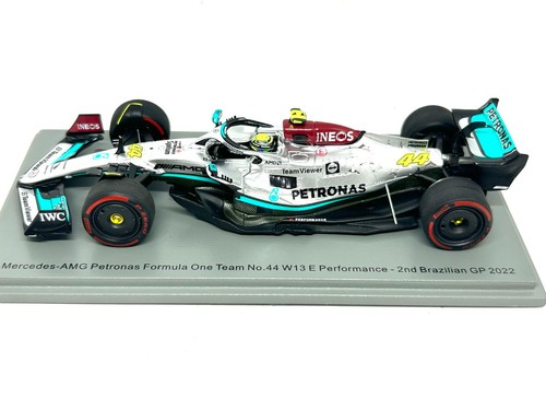 Lewis hamilton mercedes w13 - lewis,