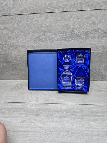 Royal mail commission glass - royal,