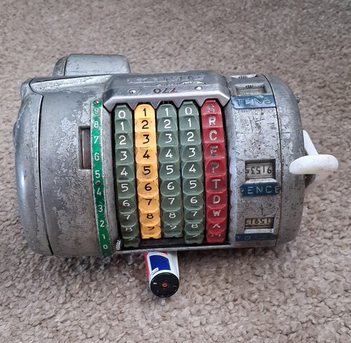 Bus ticket machine - machine, 770