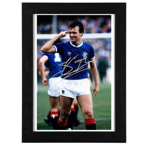 Davie cooper signed autograph - davie,