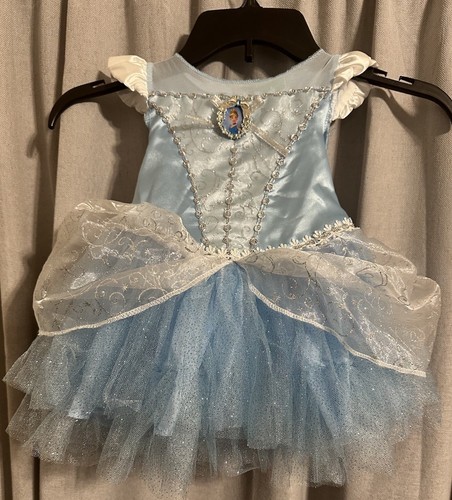 Disney baby months - disney,