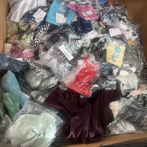Piece clothing pallet - 70,