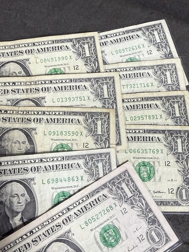 Note dollar bill old - x,