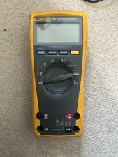 Fluke 175 true rms multimeter - true,