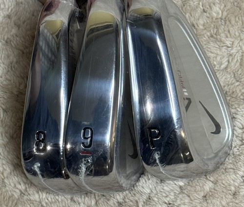 New sealed nike pro combo - sealed,