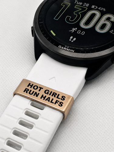 Hot girls run halfs marathon - run,
