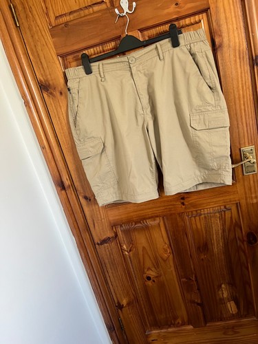Mens shorts waist - , 40