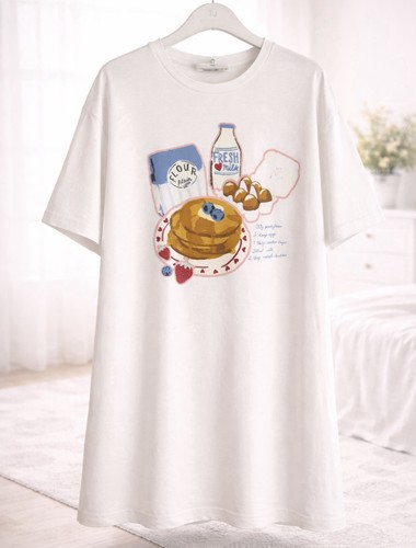 Bnwt pancake graphic - tu,