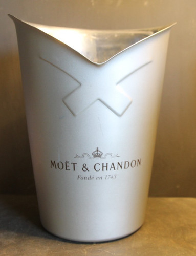 1980 moet chandon - 1980's,
