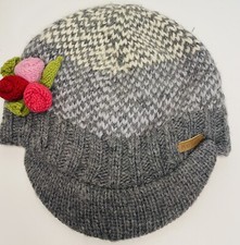 Kusan 100% Wool Peaked Peaked
