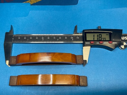 Beautiful bakelite art - 2—-beautiful,