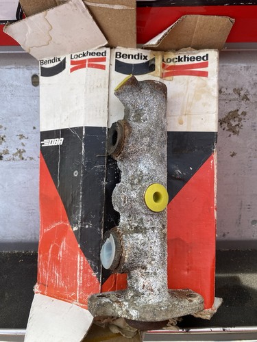 Genuine bendix master cylinder - bendix,