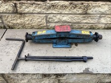 Vintage Heavy Duty Scissor Jack Lift Car  1 Ton With Folding Detachable Arm