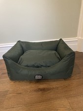 Snug &Cosy Pescara Washable Dog Bed Medium Dog Bed