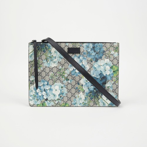Gucci bloom clutch - gucci,