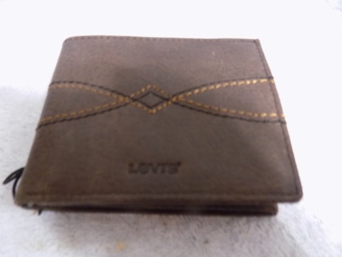 Levi brown men wallet new - brown,