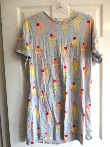 Ladies preowned size meduim - ladies,