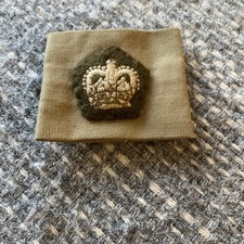 One Original British Army Officer's Majors  Slip-on Epaulette