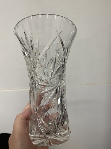 Vtg crystal vase tall - crystal,
