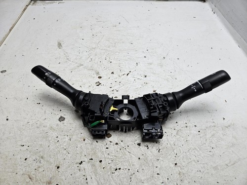 Toyota avensis indicator wiper - toyota,