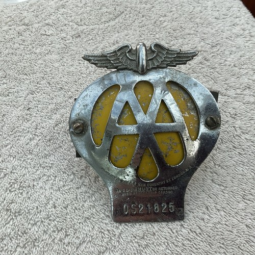 Members vintage car badge - a,