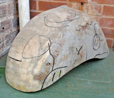 VINTAGE  VESPA FRONT MUDGUARD
