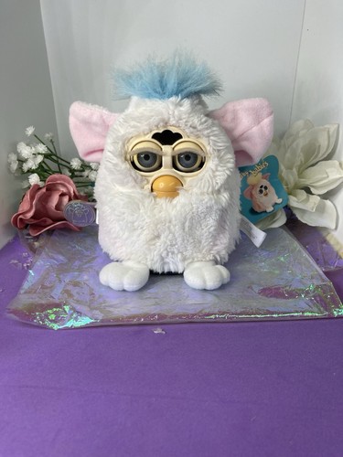 Vintage 1999 furby - vintage,