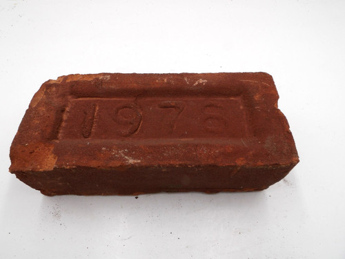 Vintage 1978 clay - 1978, brick
