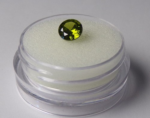 Lab created dark peridot - created,
