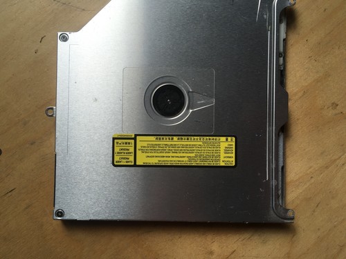 Macbook pro dvd - cd, sata