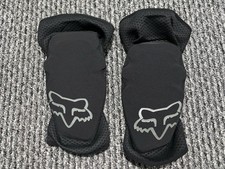 **NEW** FOX ENDURO MTB Mountain Bike Knee Pads Guards - MEDIUM