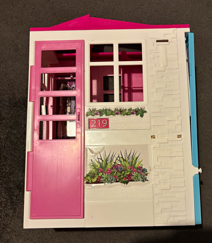 Barbie foldable plastic doll - plastic,