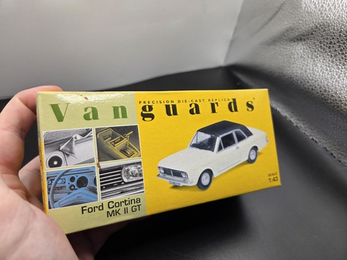 Vanguards ford cortina mk2 - vanguards, gt