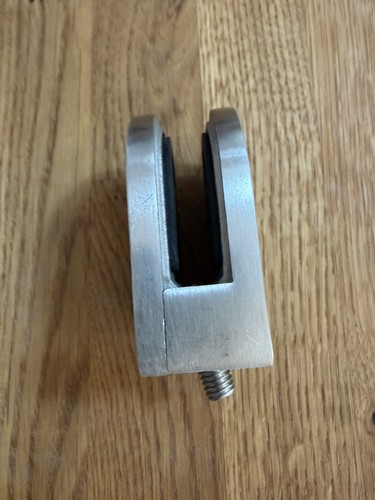 Glass clamps for balustrade