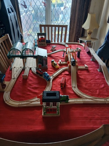 Thomas wooden railway - thomas,